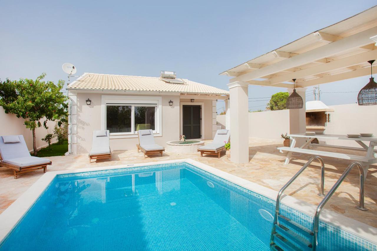 Ninos Corfu Villas Agios Georgios  Eksteriør billede