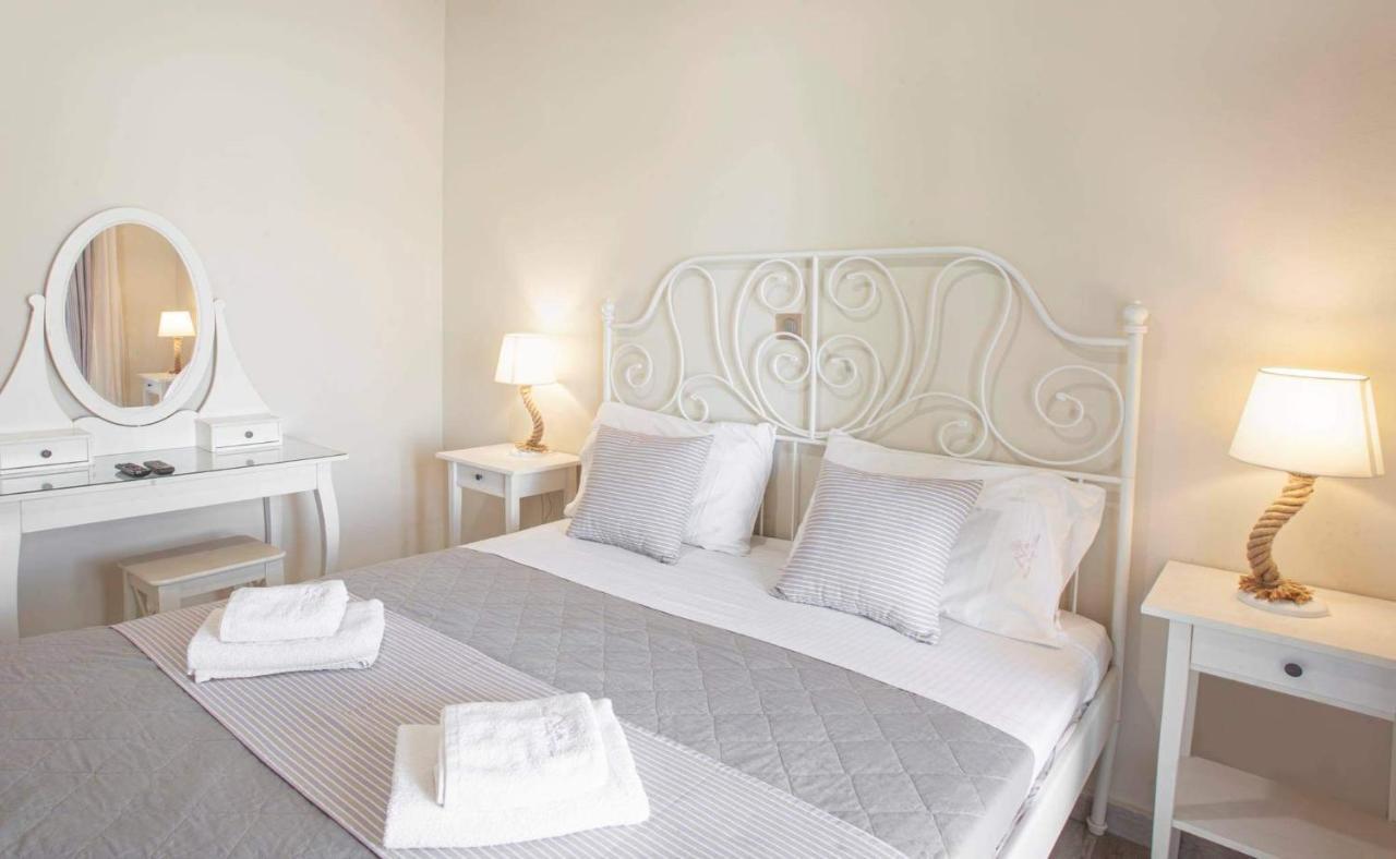 Ninos Corfu Villas Agios Georgios  Eksteriør billede